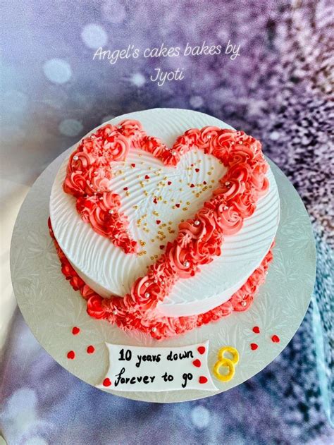 Heart Anniversary Cake Eggless Orange Fanta Flavor