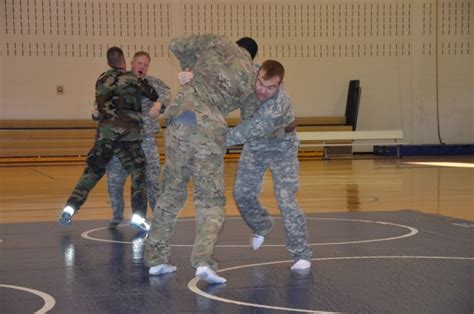 Palehorse Conducts Basic Combatives Course Article The United