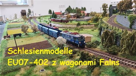 Na Makiecie Schlesienmodelle EU07 402 Z Wagonami Falns YouTube