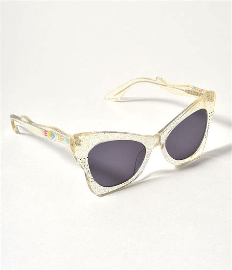 Unique Retro Vintage Style Sunglasses And Eyeglasses