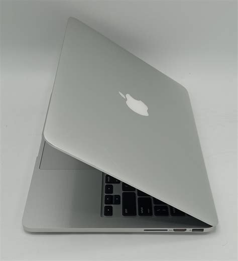 MacBook Pro Early 2015 | 13 inches | Intel Core i5 2.7 GHz Processor | – Jolt.com.pk