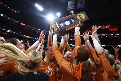 Texas wins the 2023 DI women's volleyball national championship | NCAA.com