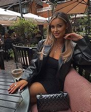 Lauren Laratta pictures and photos