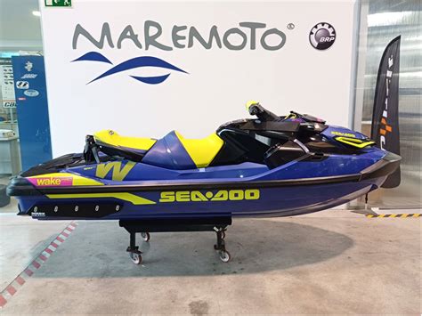 BRP SEA DOO WAKE PRO 230 2020 MAREMOTO Center