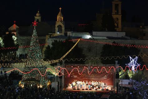 Thousands Flock To Bethlehem To Celebrate Christmas STUNNING IMAGES