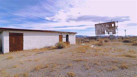 EXPLORING ABANDONED Drive-In Movie Theater :: GentNews