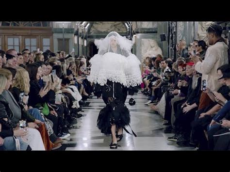 Simone Rocha Spring Summer 2023 Full Show UFW Ano VI