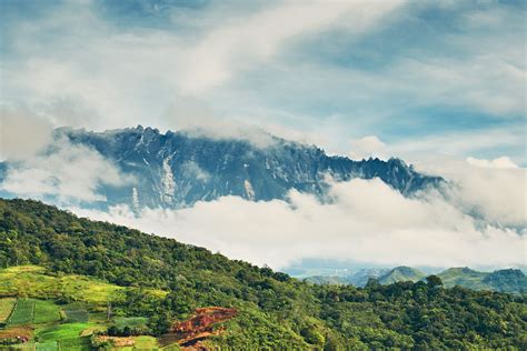 Mount Kinabalu View – Mount Kinabalu Sabah