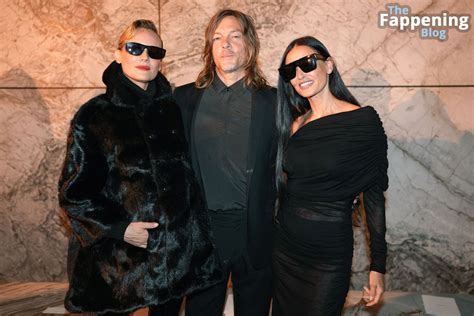 Demi Moore Flashes Her Nude Tit At The Saint Laurent Show In Paris Photos Onlyfans Leaked