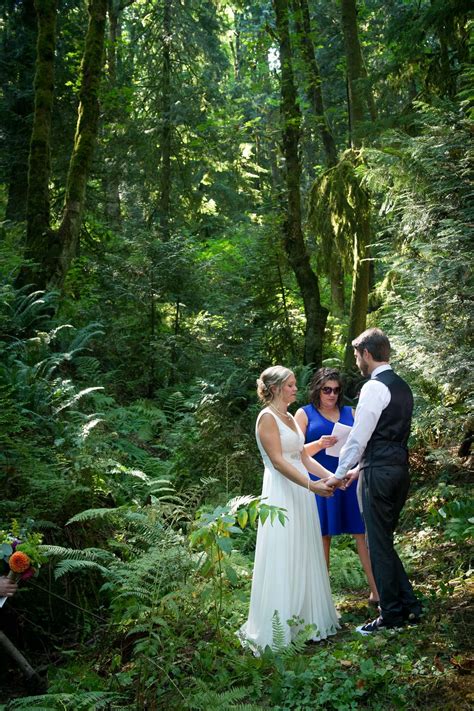 Ashley And Kai The Colony Cathedral Park — Remembrance Photography