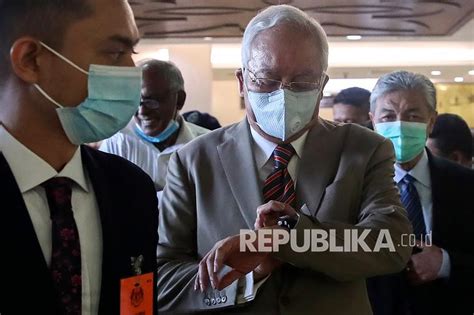 Najib Razak Divonis 12 Tahun Penjara Republika Online