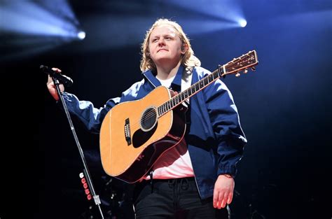 Lewis Capaldi Heading For Uk Chart Title With ‘forget Me