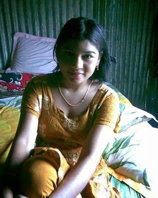 PHOTO VEDIO MUSIC MOVE FUN ANIMATION ENTERTAINMENT Bangladeshi Bikini Girls