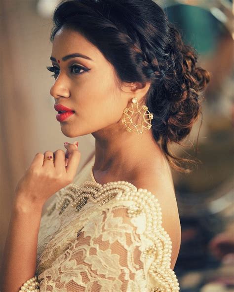 Nivetha Pethuraj Hot Photos Gallery