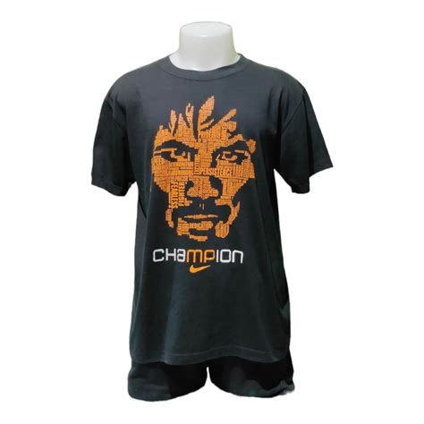 Manny Pacquiao Face Champion MP Logo T-shirt, Men's Fashion, Tops ...