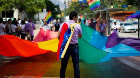 La Sala Constitucional dejó en el limbo el matrimonio gay Suprema