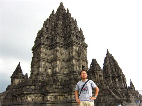 travel.pszenkhim: Inside Prambanan temple,Day 3 ( 17/3/2011 )