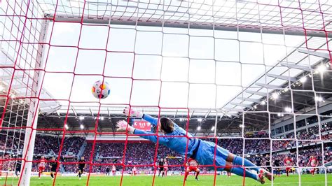 Freiburg Dreht Spiel Gegen Bochum