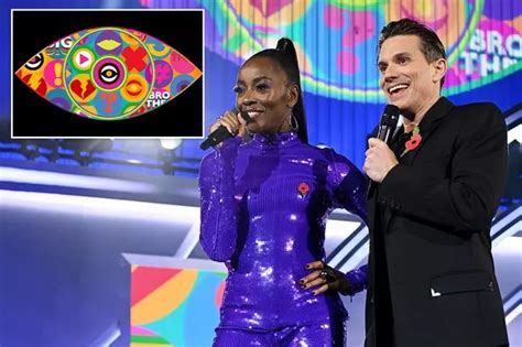 Blonde TV Reporter Strips Naked Before Letting Lads Squeeze Her