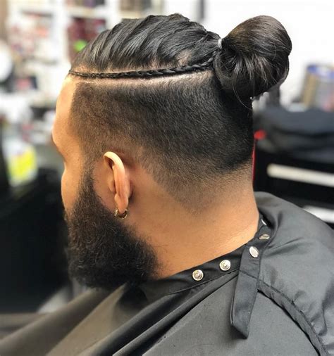 11 Awesome Man Bun Hairstyles With A Fade For 2025