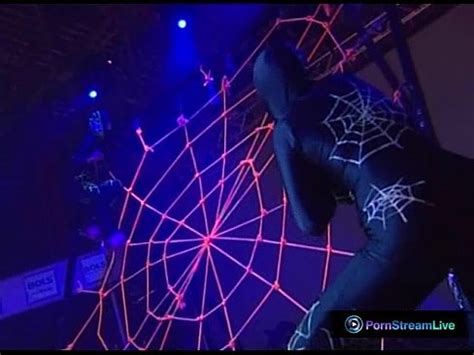 Dorothy Black And Ginger Jones Performs Naked On The Stage XVIDEOS