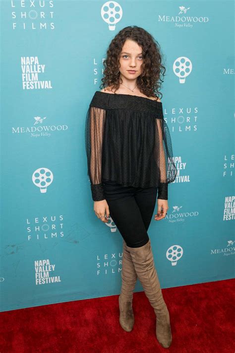 Hot Photos Of Stefania LaVie Owen ThBlog