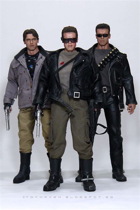 Toyhaven Comparing The Th Arnold Schwarzenegger Inch Figures Released By Hot Toys Plus