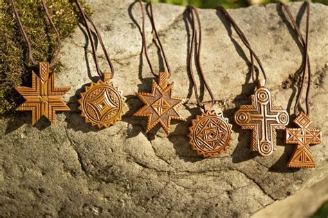 Как сделать оберег своими руками: пошаговая инструкция