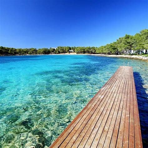5 лучших отелей и гостиниц с бассейном в Биоград-на-Мору - Tripadvisor