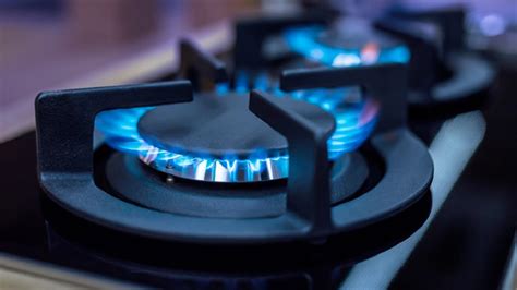 Govt Revises Gas Pricing Formula CNG Piped Cooking Gas To Cost 10 Per