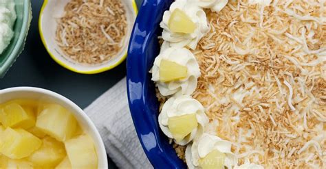 No Bake Pineapple Coconut Cream Pie