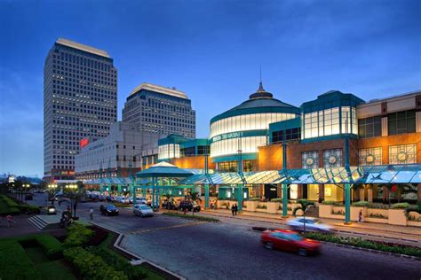 Plaza Senayan, Jakarta | Restaurants, Shopping, Cinema - Holidify