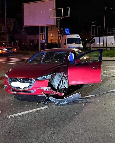 Poważny wypadek w Nowej Hucie Ciężarna kobieta w szpitalu ZDJĘCIA