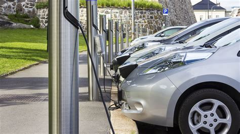 EV vs PHEV vs self-charging hybrid vs mild hybrid: what's best for you ...