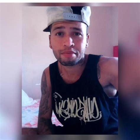 Itapetinga Jovem Se Apresenta E Confessa Morte De Tatuador Iguaimix