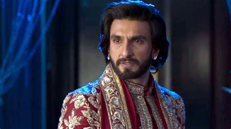 Ranveer Singh Would Sit In A Corner And Cry After An Emotional Scene