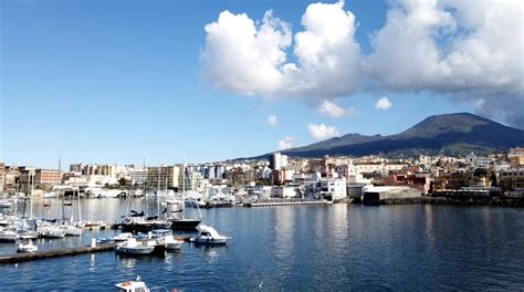 Torre Del Greco Alla Borsa Mediterranea Del Turismo Ok Del Comune