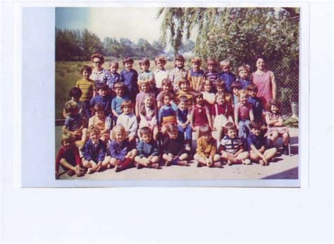 Photo De Classe Maternelle De Ecole Jean Moulin Montrabe