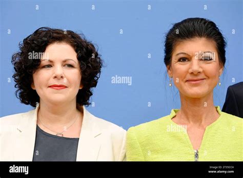 Amira Mohamed Ali Und Sahra Wagenknecht Bei Der Bundespressekonferenz