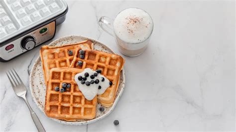 Best Non Toxic Waffle Makers For Teflon Free Breakfasts