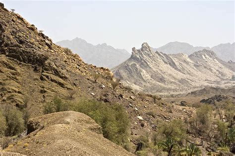 The Rugged Landscape Of Oman Jarod Carruthers Flickr