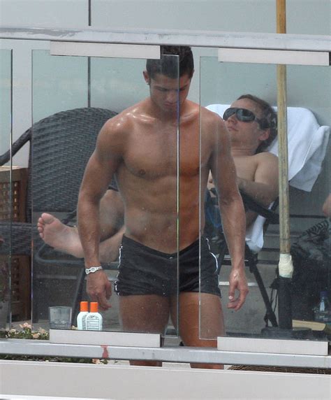 Cristiano Ronaldo On The Beach Pics Izismile