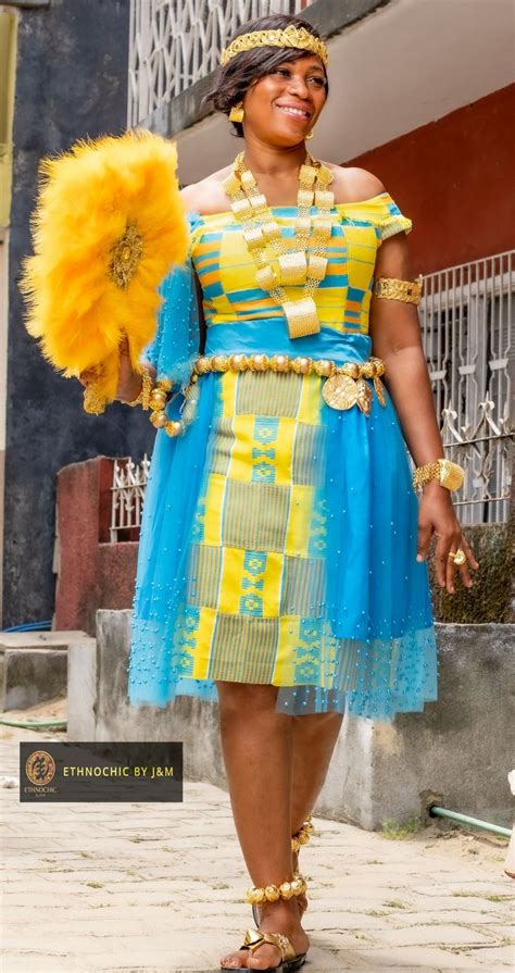 Tenue traditionnelle Akan by Ethnochic Côte d Ivoire African beauty