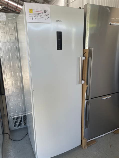 Factory second Haier HVF260WH3-LH 226L Vertical Frost Free Freezer ...