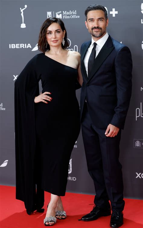 Poncho Herrera Y Ana De La Reguera Debutan Como Pareja Revista Clase