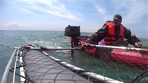 HDX 2,6 в Черном море - YouTube