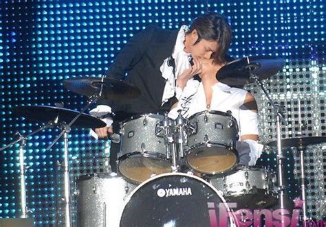 Super Junior Heechul Gay