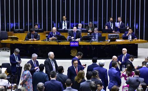 Governo Retira Pec De Corte De Gastos Da Pauta Da Ccj E Aposta Em