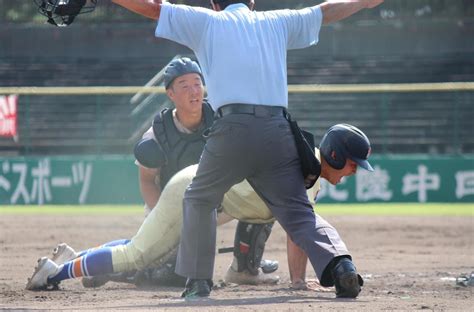 遊学館8年ぶり夏切符逃す 最大4点差追いつくも勝ち越せず 4番吉本翔麿「後悔はない」／石川 高校野球夏の地方大会写真ニュース 日刊スポーツ