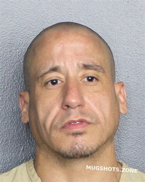 Gomez Ulises 07242023 Broward County Mugshots Zone